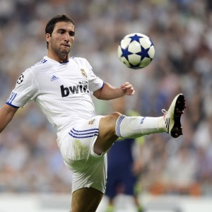 开云体育下载官网-狼队客场大胜南安普顿，重返争四行列，狼队vs南安普敦比赛结果